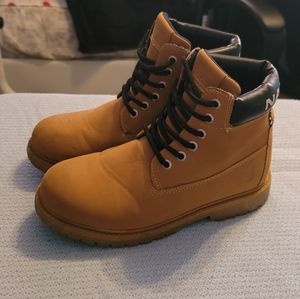 Nautica Boots